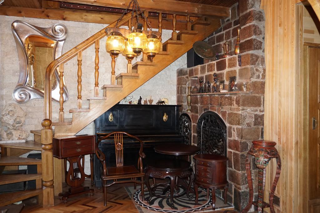 Hotel Pas Birute à Kaunas Extérieur photo