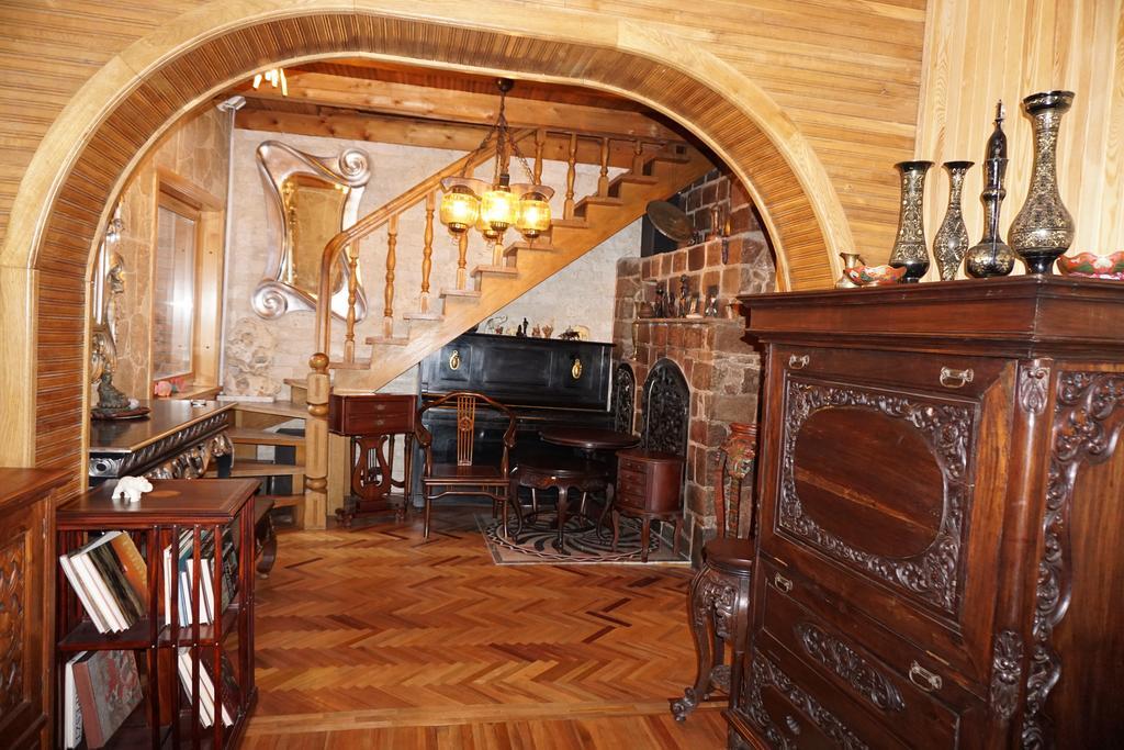 Hotel Pas Birute à Kaunas Extérieur photo